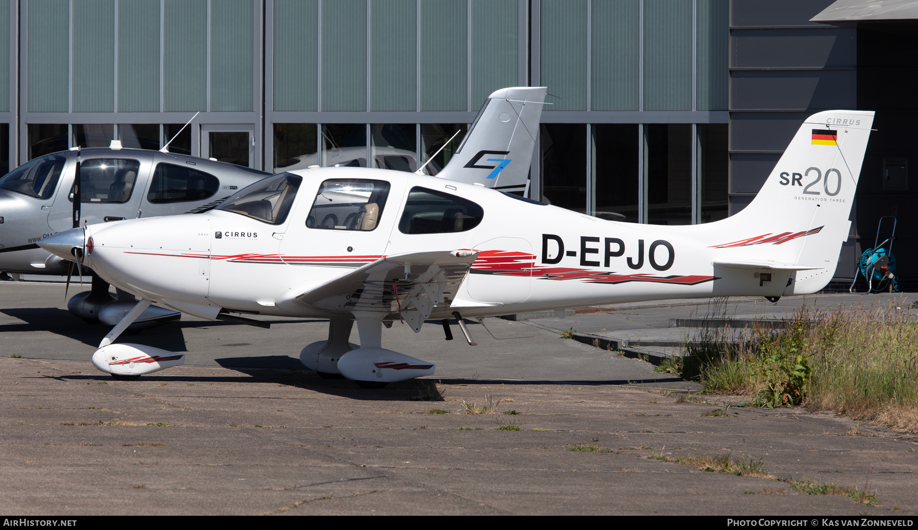 Aircraft Photo of D-EPJO | Cirrus SR-20 G3-GTS | AirHistory.net #811521