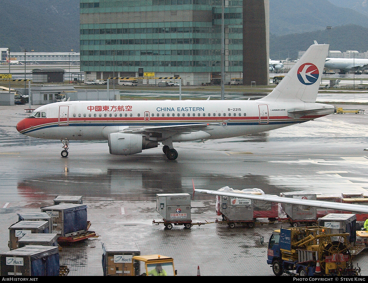 Aircraft Photo of B-2215 | Airbus A319-112 | China Eastern Airlines | AirHistory.net #811546