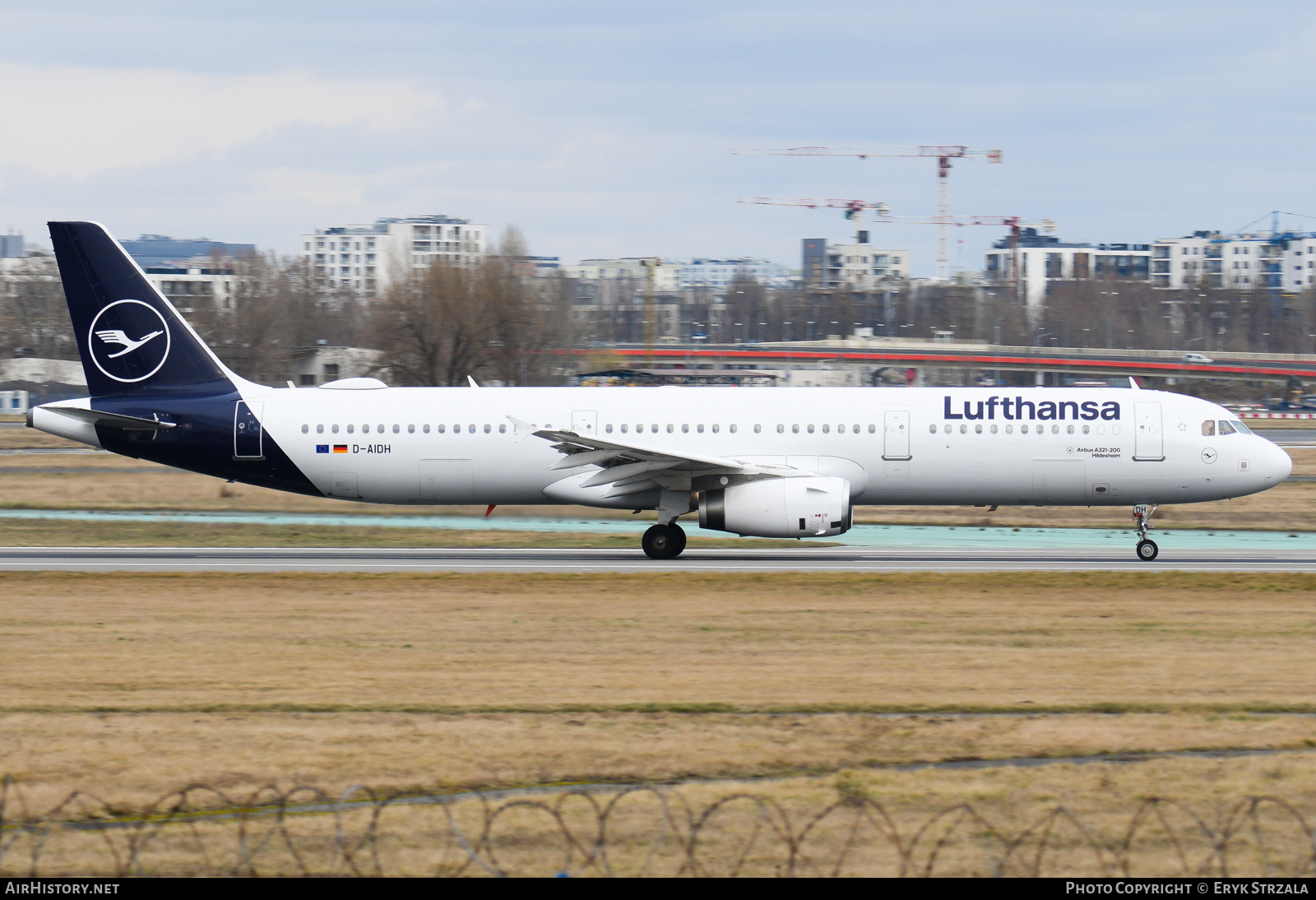 Aircraft Photo of D-AIDH | Airbus A321-231 | Lufthansa | AirHistory.net #811674