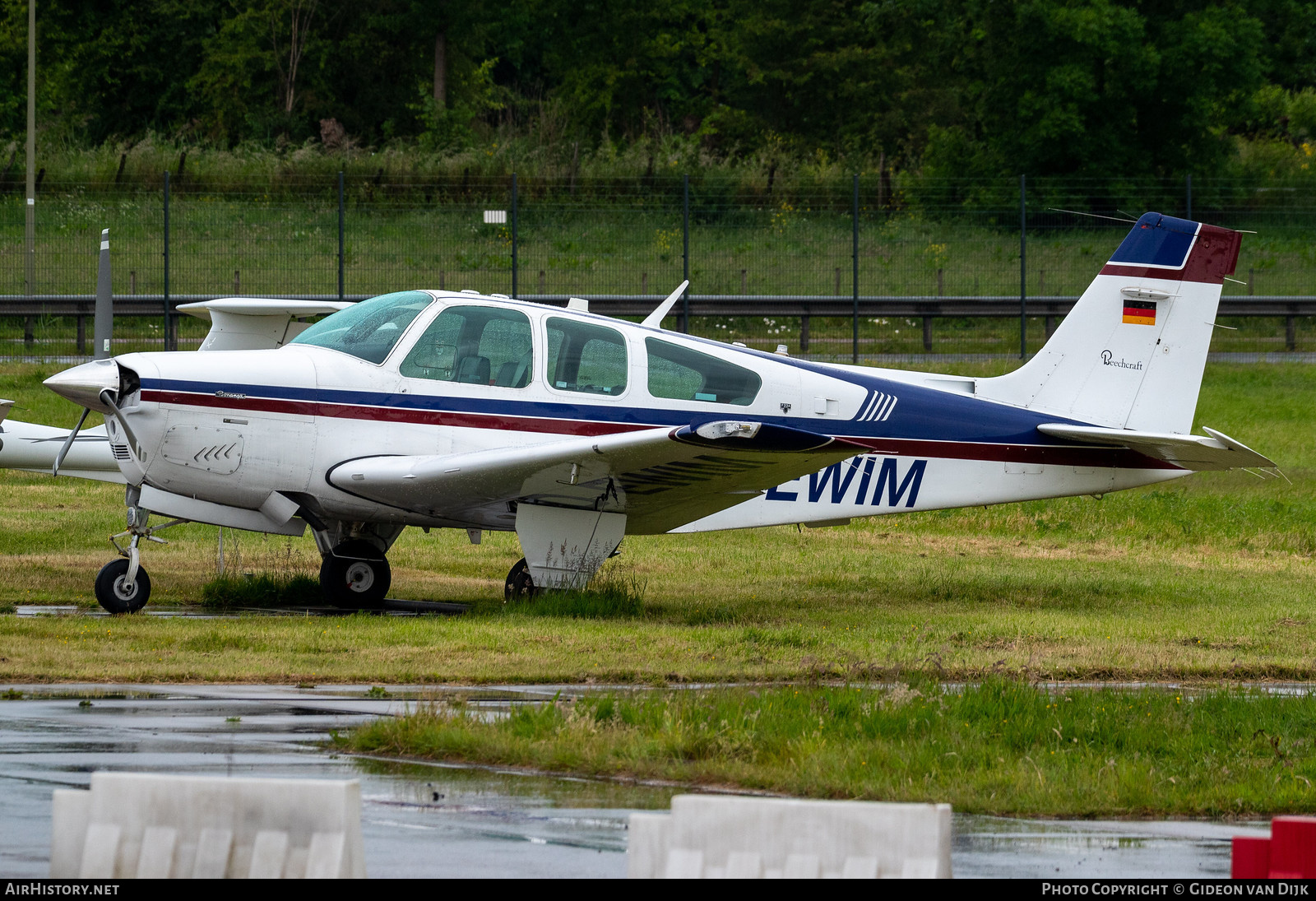 Aircraft Photo of D-EWIM | Beech F33A Bonanza | AirHistory.net #811765