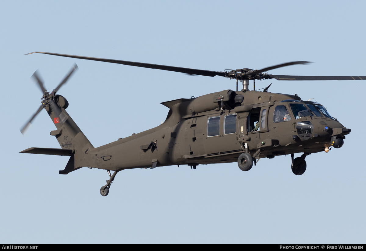 Aircraft Photo of 061 | Sikorsky T-70 | Turkey - Army | AirHistory.net #811807