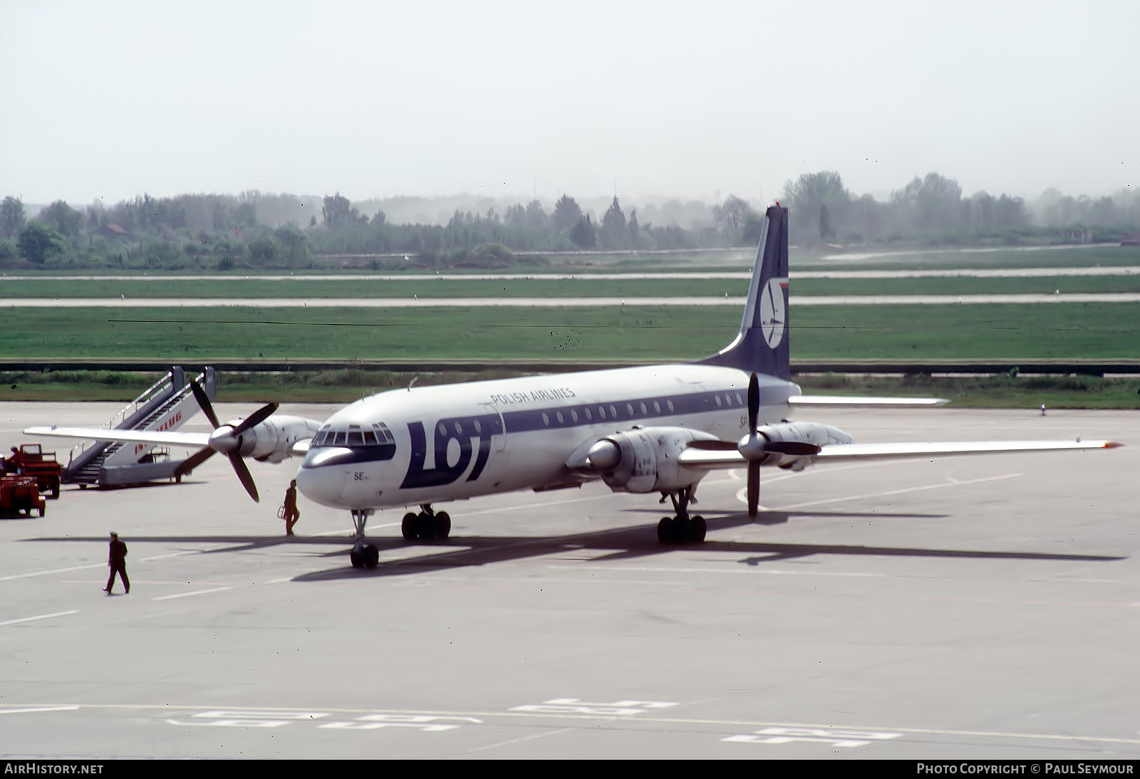 Aircraft Photo of SP-LSE | Ilyushin Il-18V | LOT Polish Airlines - Polskie Linie Lotnicze | AirHistory.net #811956
