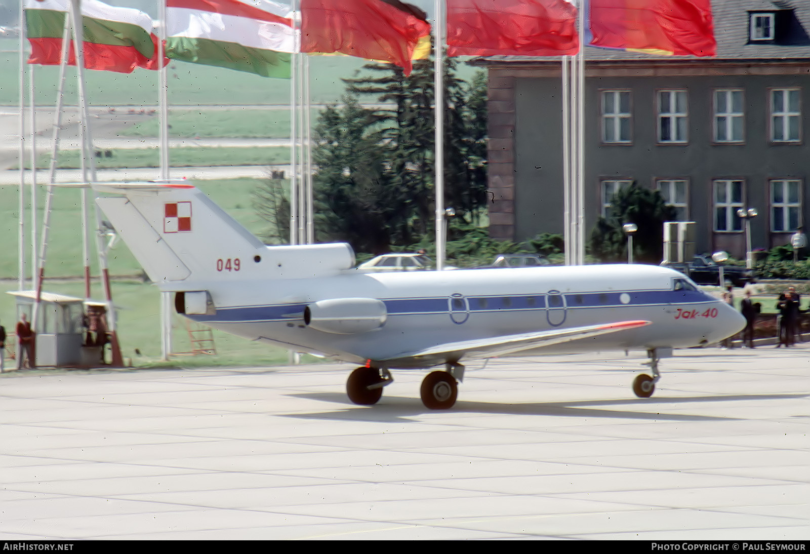 Aircraft Photo of 049 | Yakovlev Yak-40 | Poland - Air Force | AirHistory.net #811976