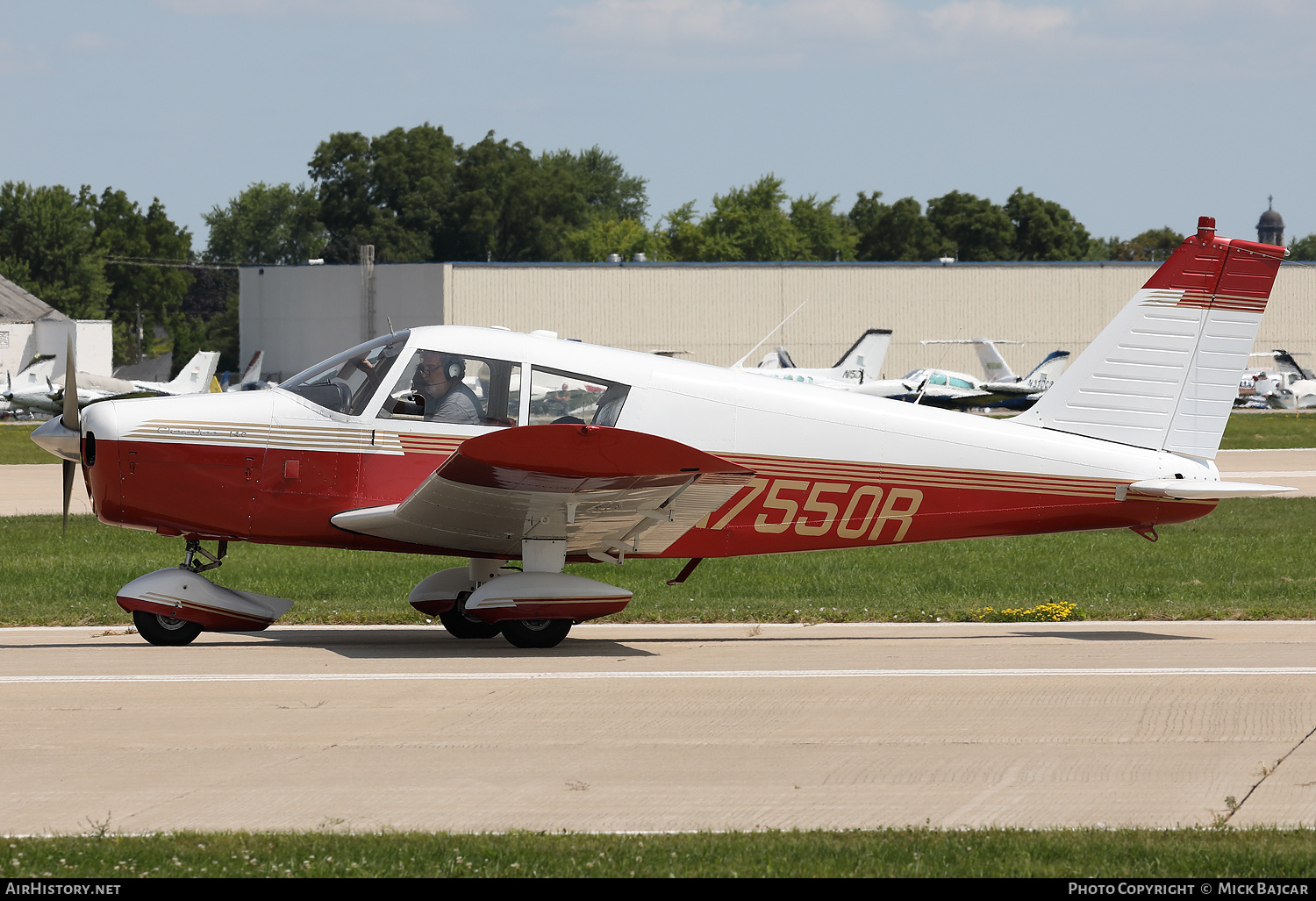 Aircraft Photo of N7550R | Piper PA-28-140 Cherokee | AirHistory.net #812046