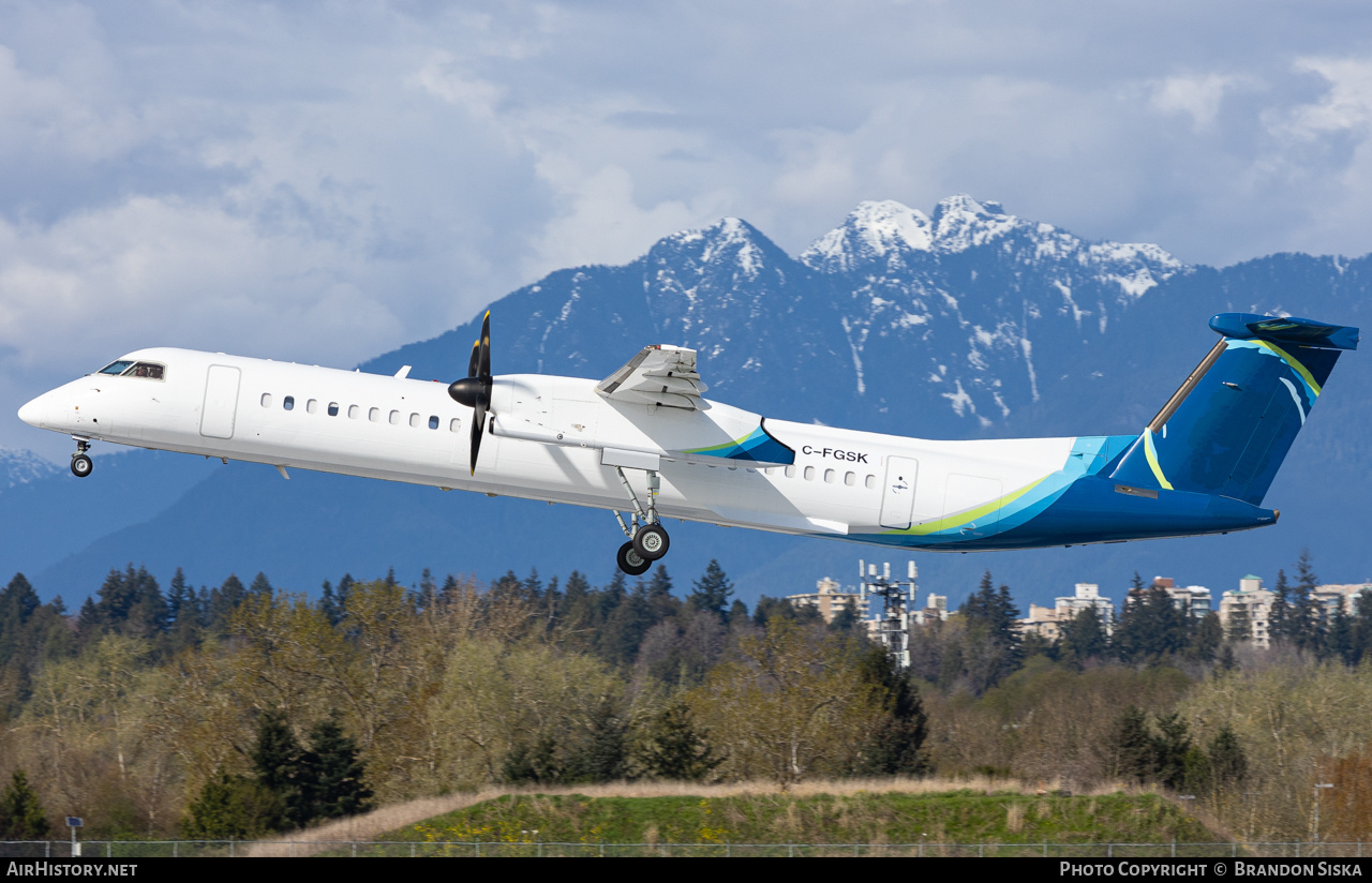 Aircraft Photo of C-FGSK | Bombardier DHC-8-402 Dash 8 | AirHistory.net #812048
