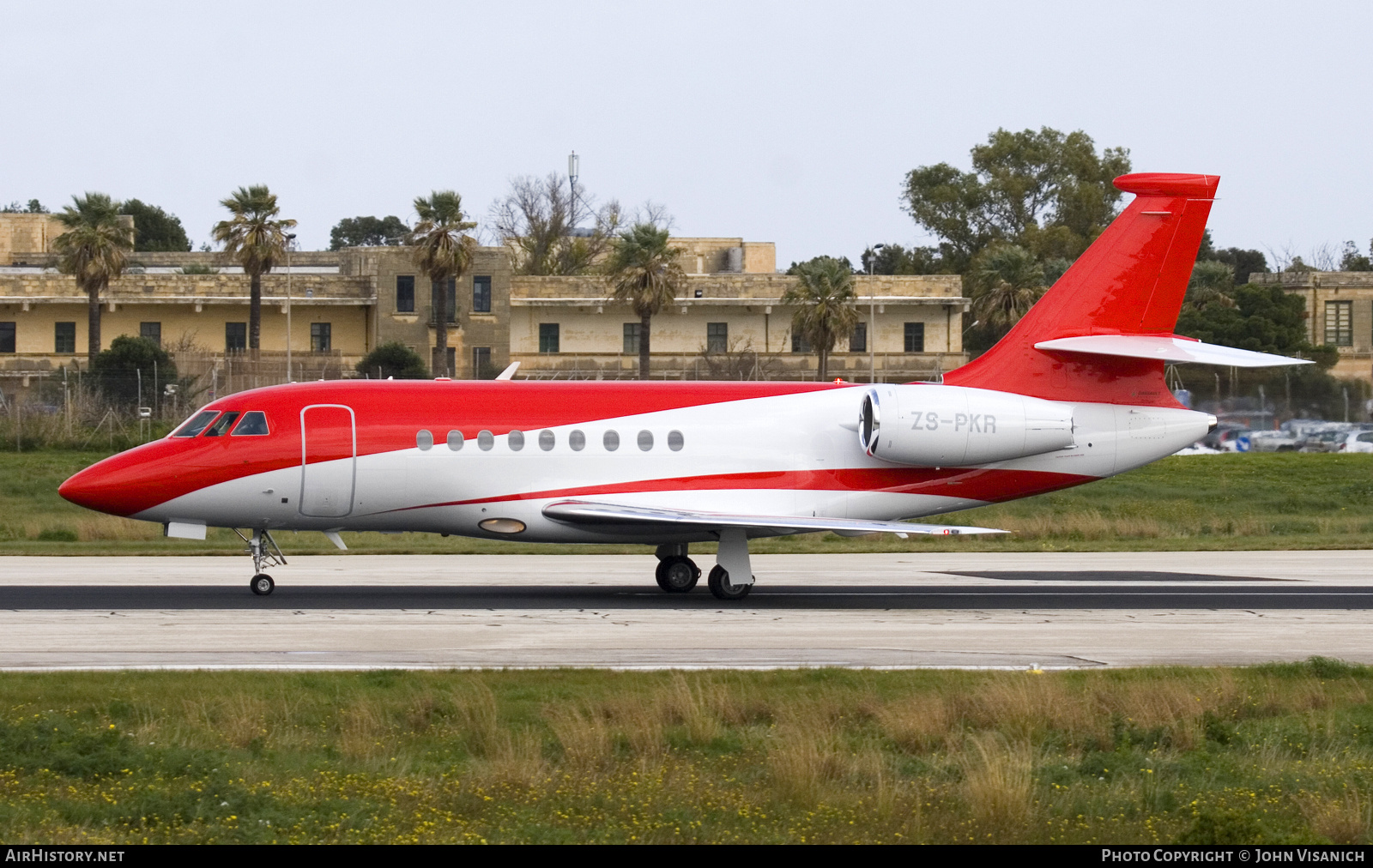 Aircraft Photo of ZS-PKR | Dassault Falcon 2000 | AirHistory.net #812054
