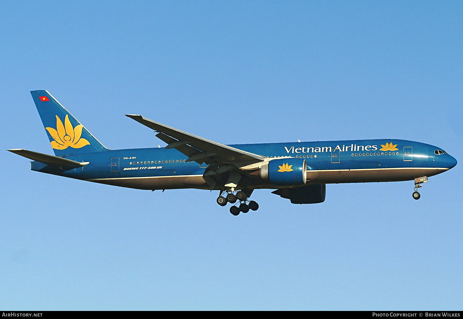 Aircraft Photo of VN-A151 | Boeing 777-2Q8/ER | Vietnam Airlines | AirHistory.net #812078