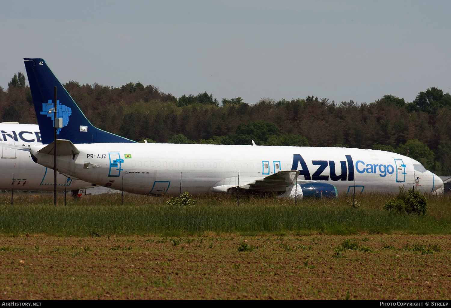 Aircraft Photo of PR-AJZ | Boeing 737-48E(SF) | Azul Linhas Aéreas Brasileiras Cargo | AirHistory.net #812135