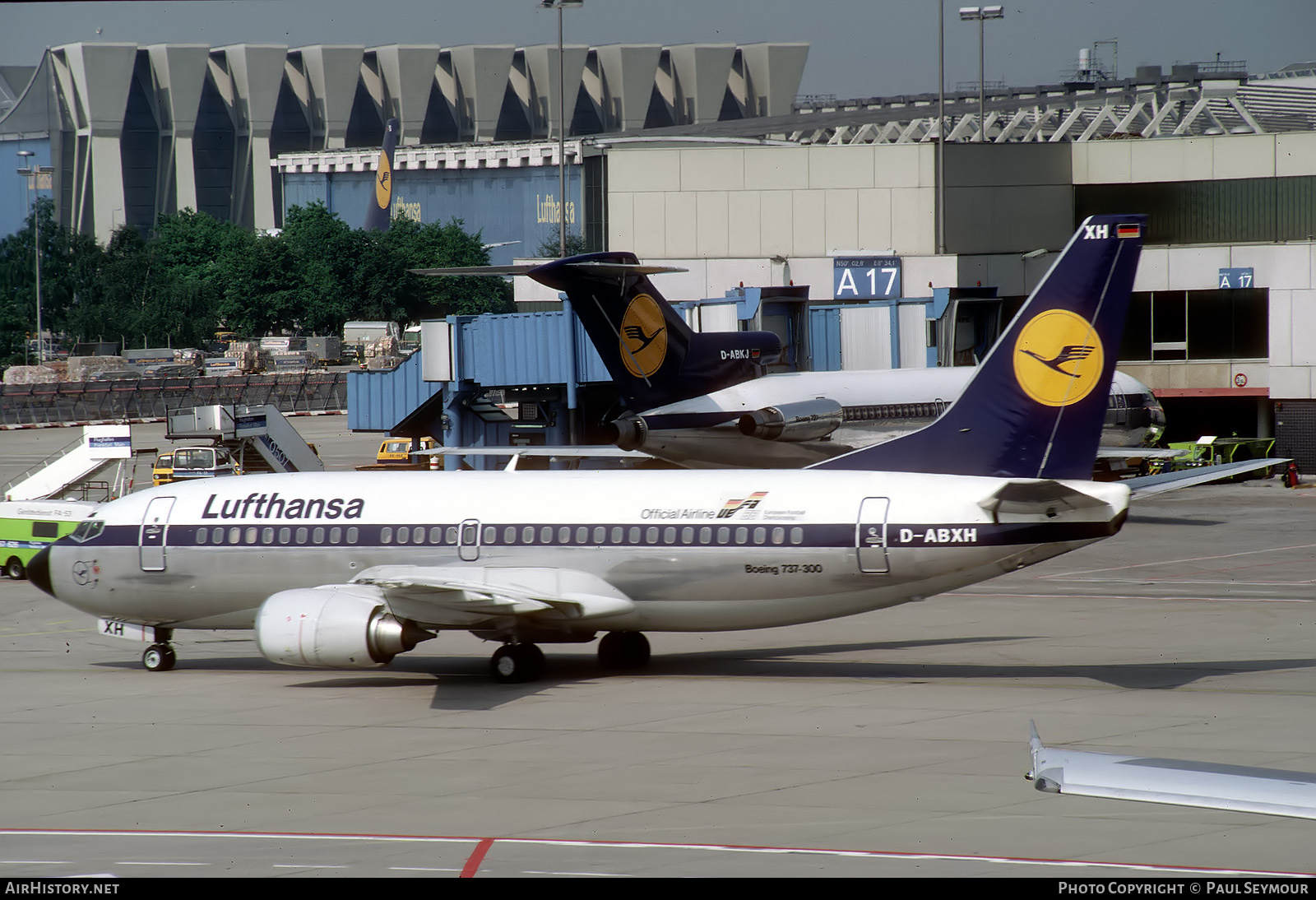 Aircraft Photo of D-ABXH | Boeing 737-330 | Lufthansa | AirHistory.net #812136