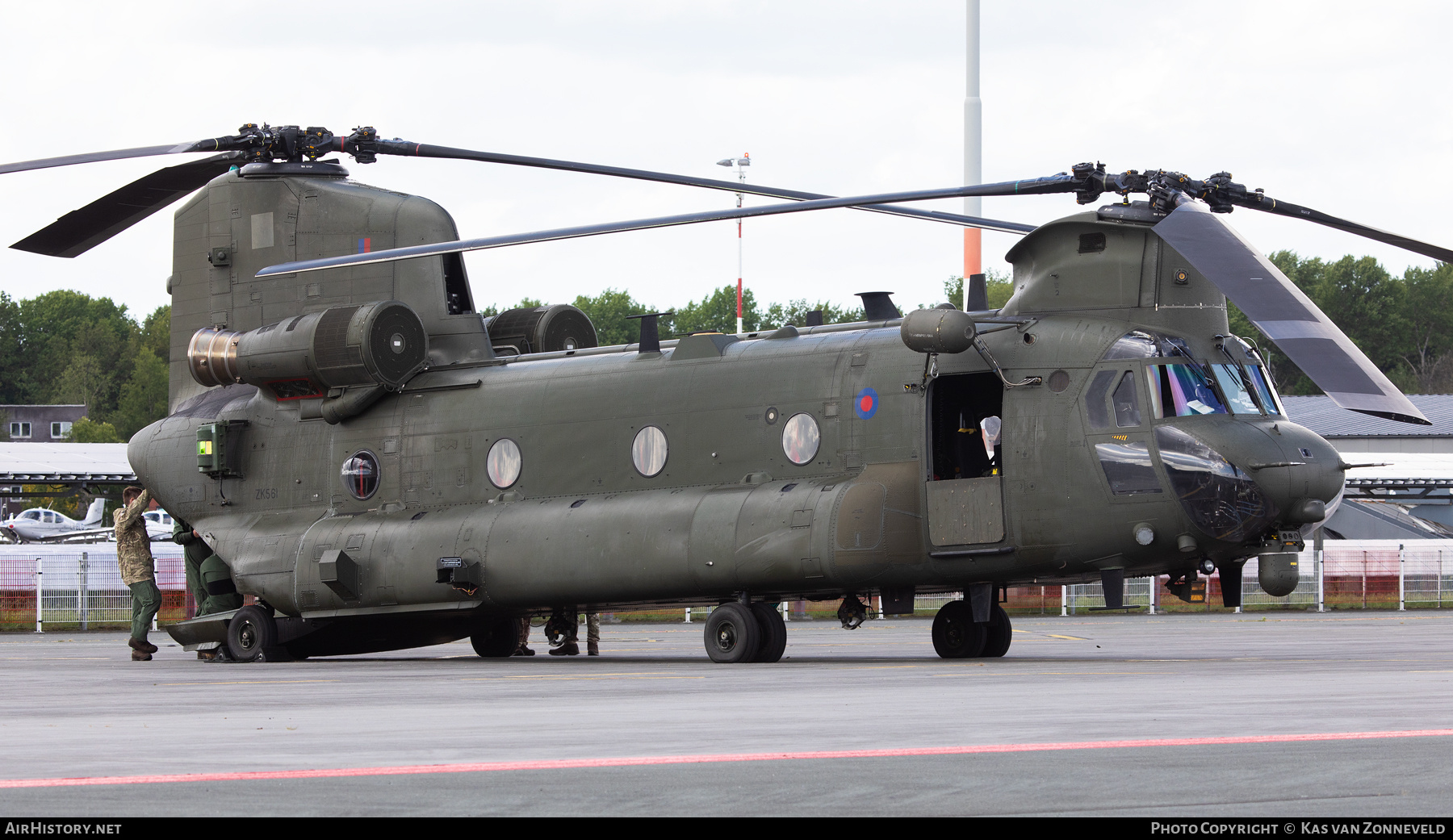 Aircraft Photo of ZK561 | Boeing Chinook HC6 (352) | UK - Air Force | AirHistory.net #812166