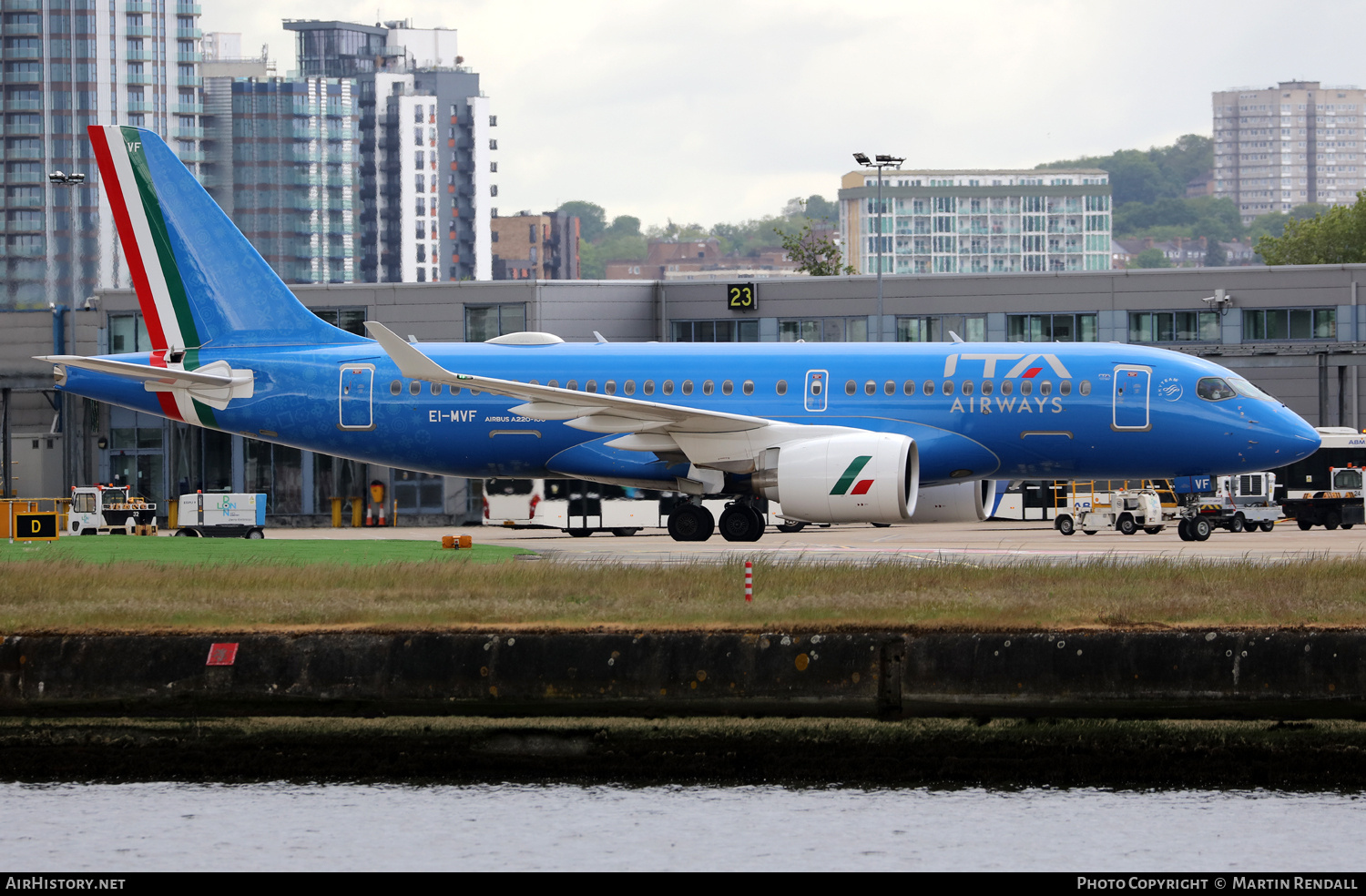 Aircraft Photo of EI-MVF | Airbus A220-100 (BD-500-1A10) | ITA Airways | AirHistory.net #812173