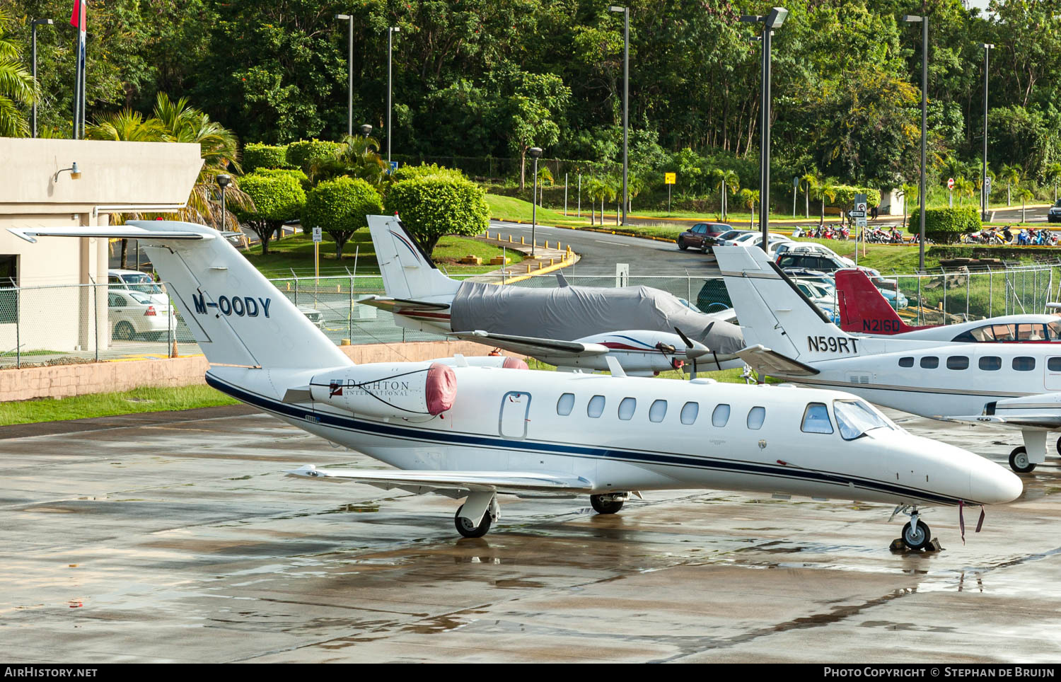 Aircraft Photo of M-OODY | Cessna 525B CitationJet CJ3 | Dighton International | AirHistory.net #812319