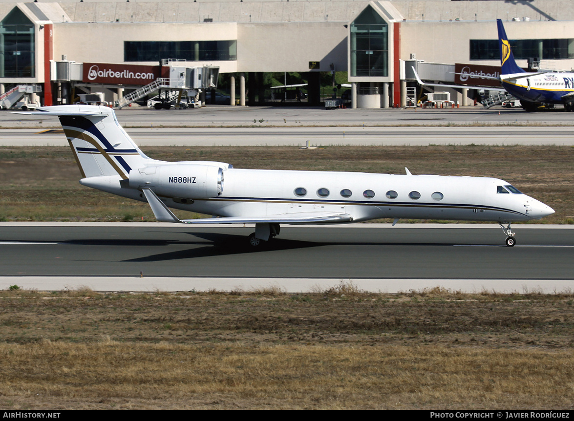 Aircraft Photo of N888HZ | Gulfstream Aerospace G-V-SP Gulfstream G550 | AirHistory.net #812320