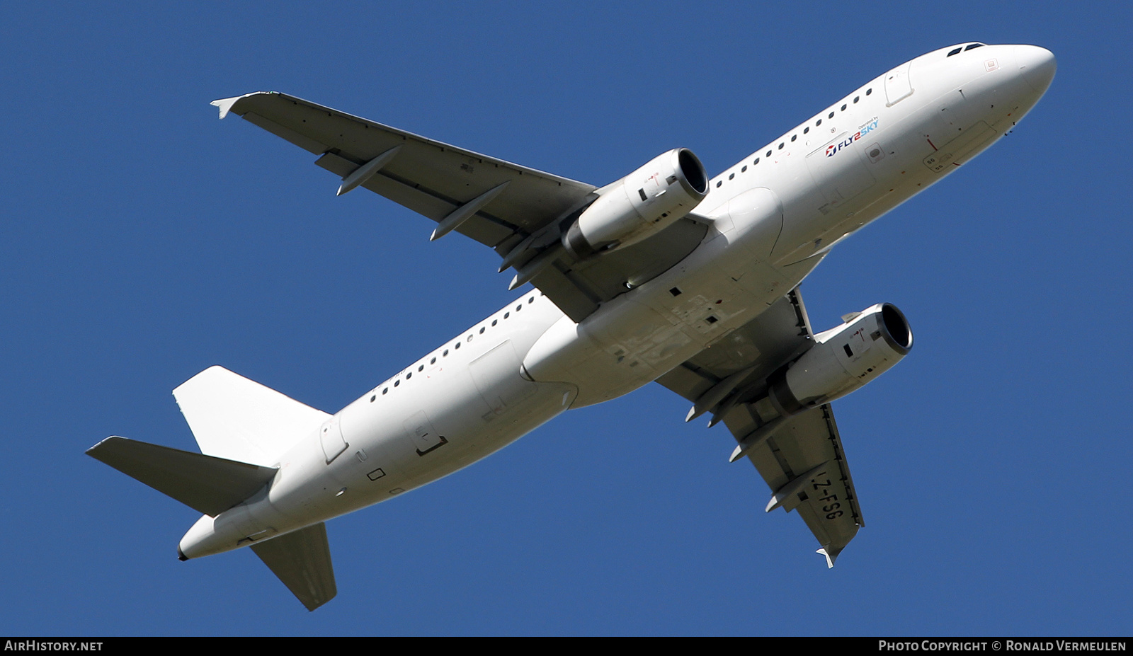 Aircraft Photo of LZ-FSG | Airbus A320-232 | Fly2Sky | AirHistory.net #812440