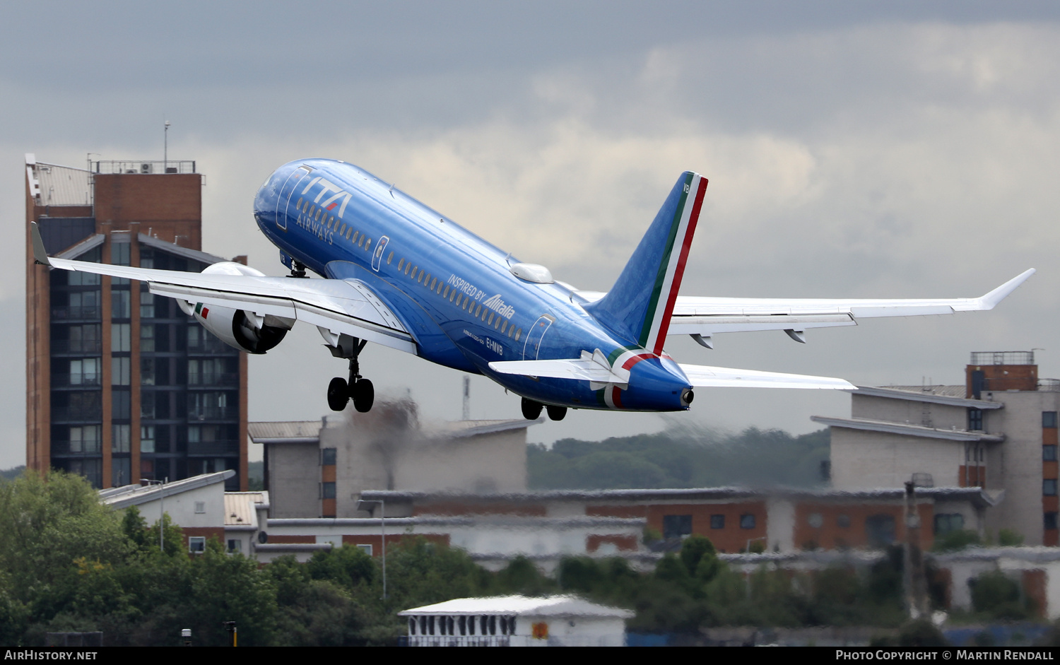 Aircraft Photo of EI-MVB | Airbus A220-100 (BD-500-1A10) | ITA Airways | AirHistory.net #812469