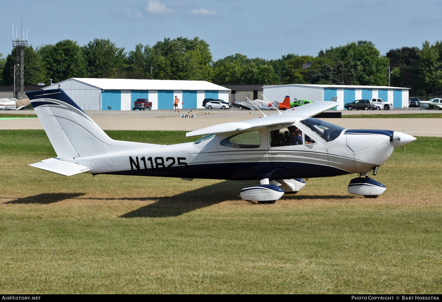 Aircraft Photo of N11825 | Cessna 177B | AirHistory.net #812531