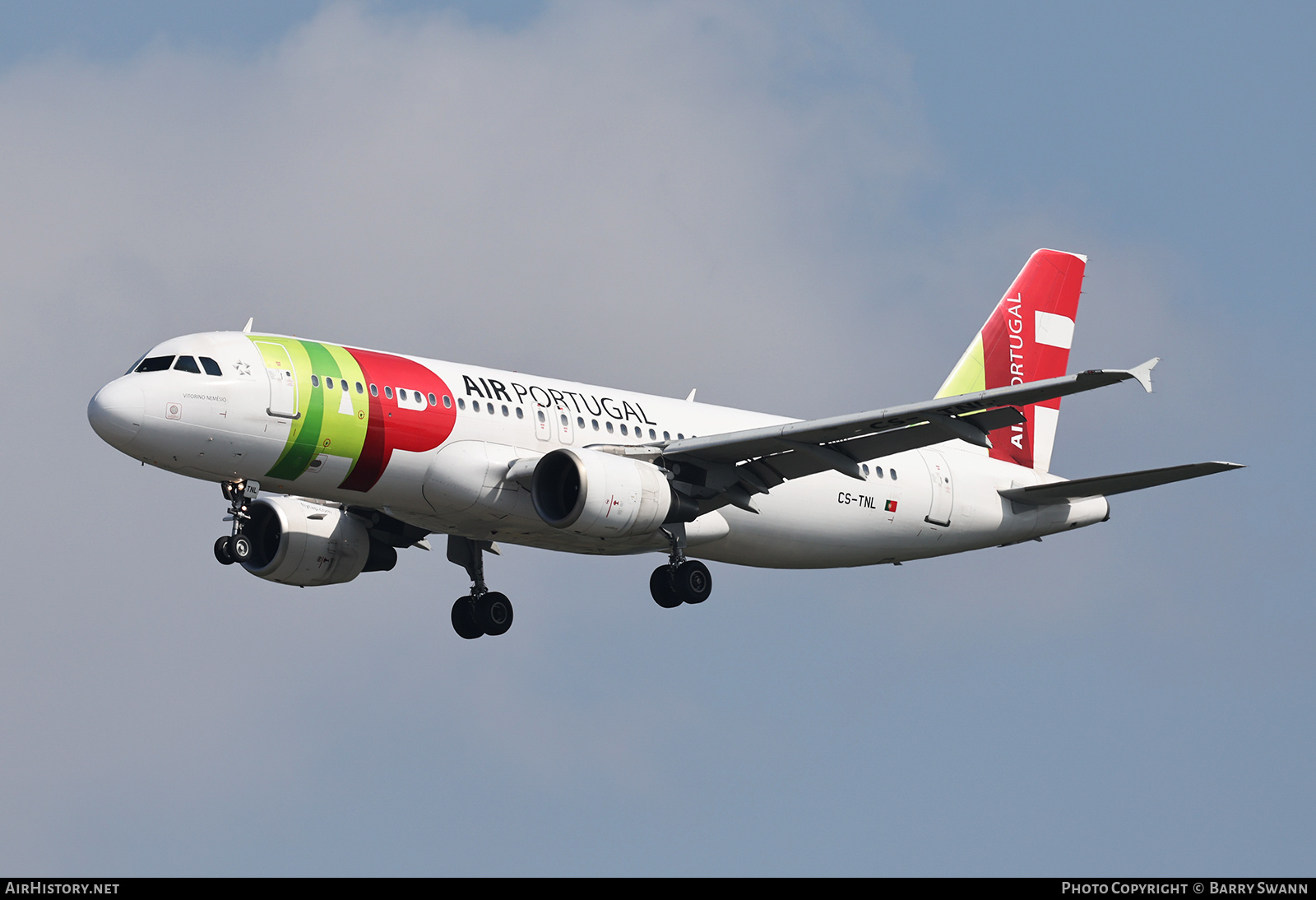 Aircraft Photo of CS-TNL | Airbus A320-214 | TAP Air Portugal | AirHistory.net #812651
