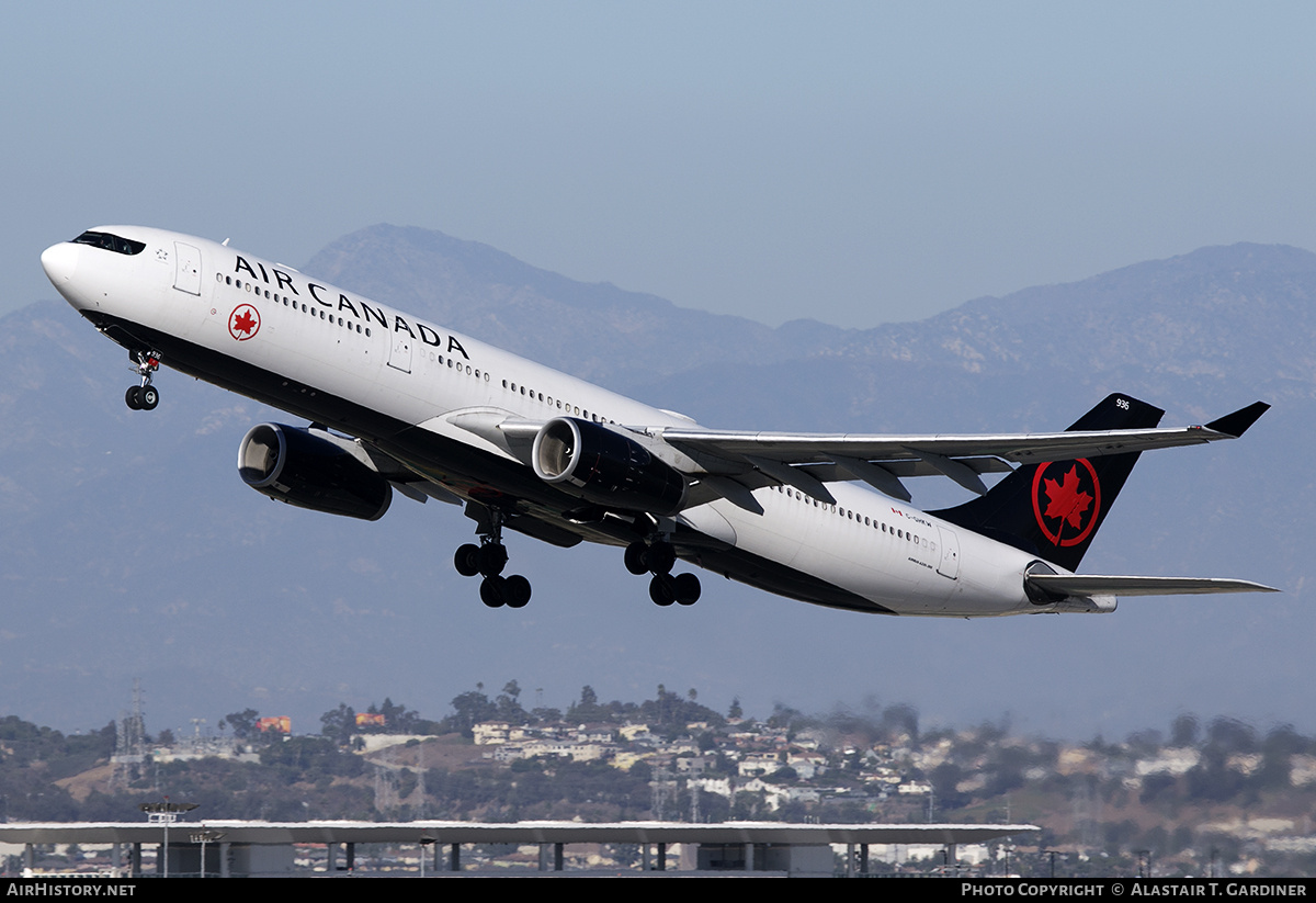 Aircraft Photo of C-GHKW | Airbus A330-343 | Air Canada | AirHistory.net #812744