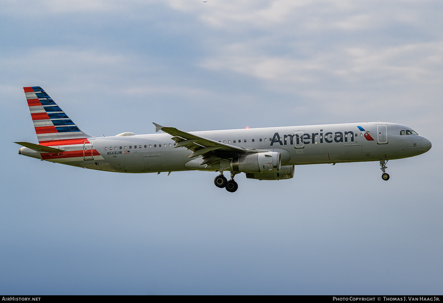 Aircraft Photo of N568UW | Airbus A321-231 | American Airlines | AirHistory.net #812822