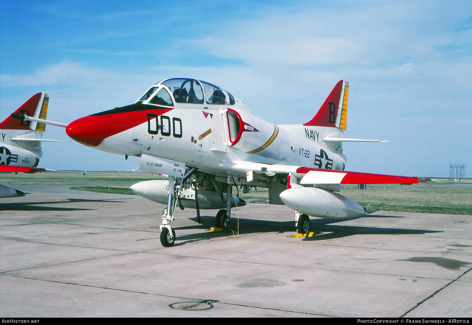 Aircraft Photo of 155109 | Douglas TA-4J Skyhawk | USA - Navy | AirHistory.net #812840