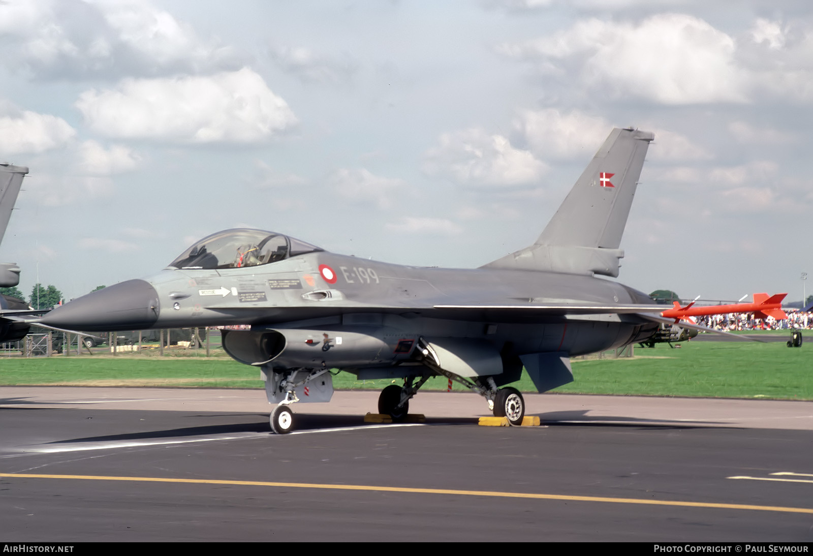 Aircraft Photo of E-199 | General Dynamics F-16A Fighting Falcon | Denmark - Air Force | AirHistory.net #812842