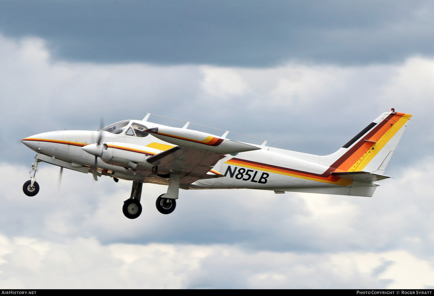 Aircraft Photo of N85LB | Cessna 340A | AirHistory.net #812927