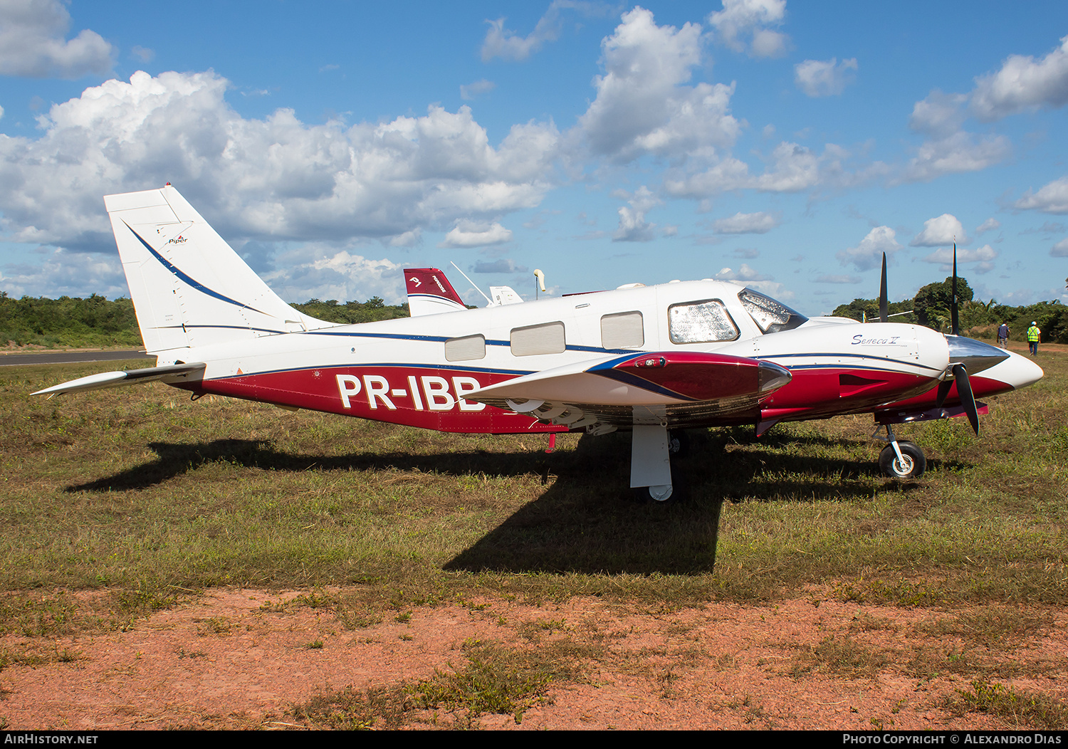 Aircraft Photo of PR-IBB | Piper PA-34-220T Seneca V | AirHistory.net #812938
