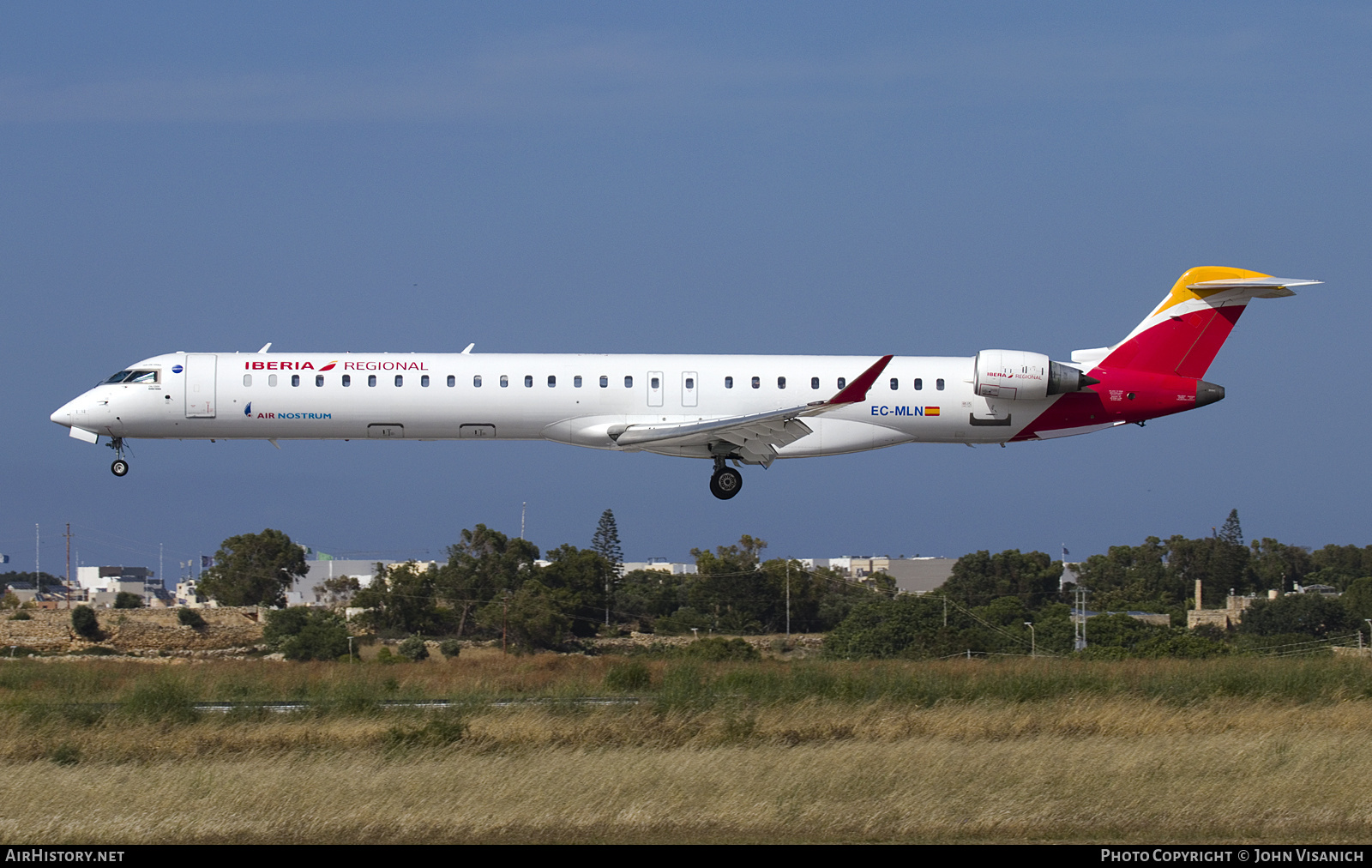 Aircraft Photo of EC-MLN | Bombardier CRJ-1000 (CL-600-2E25) | Iberia Regional | AirHistory.net #812968
