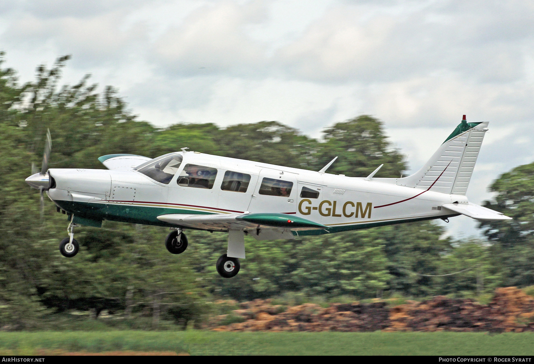 Aircraft Photo of G-GLCM | Piper PA-32R-300 Cherokee Lance | AirHistory.net #813021
