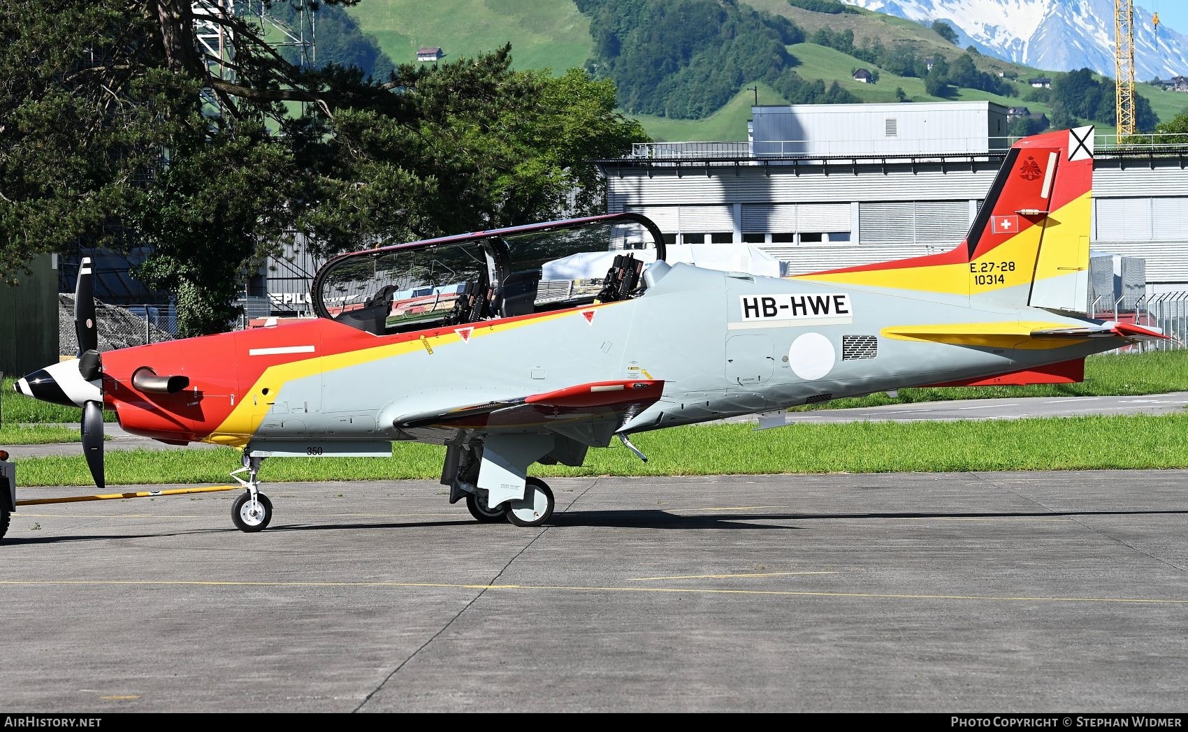 Aircraft Photo of HB-HWE / E.27-28 | Pilatus PC-21 | AirHistory.net #813033