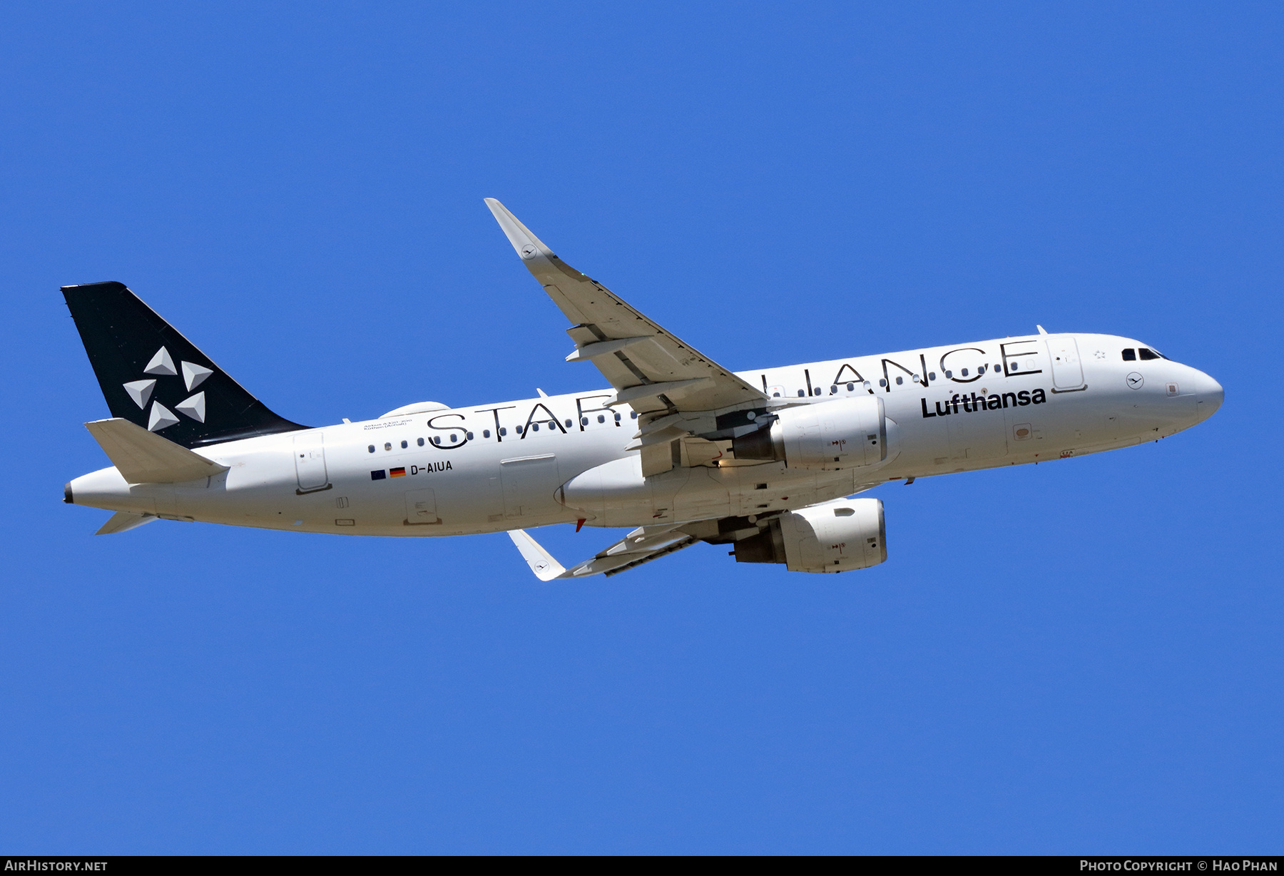 Aircraft Photo of D-AIUA | Airbus A320-214 | Lufthansa | AirHistory.net #813192