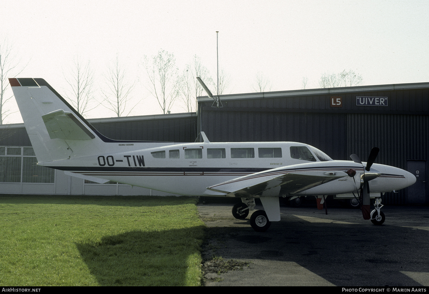 Aircraft Photo of OO-TIW | Reims F406 Caravan II | AirHistory.net #813247