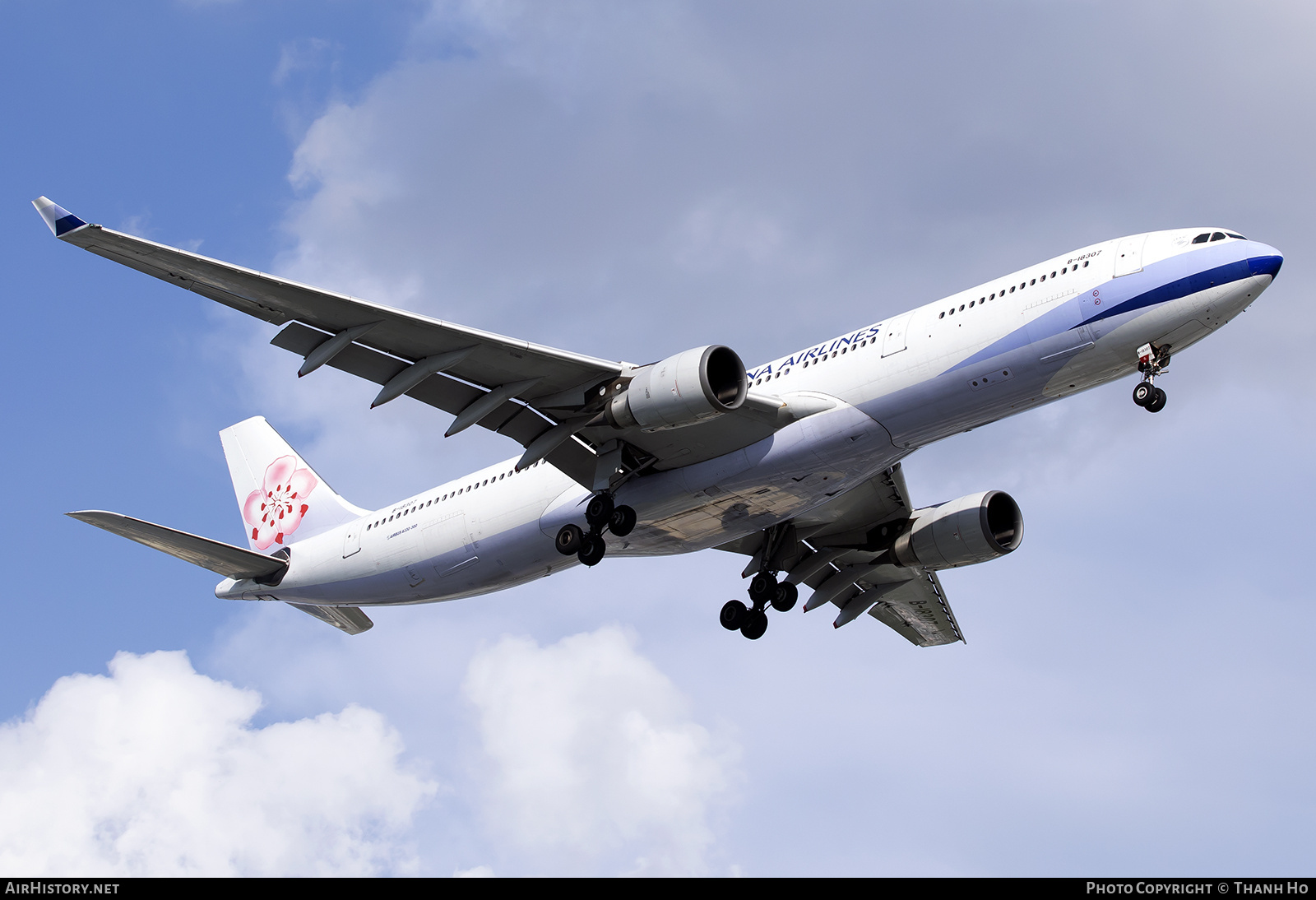 Aircraft Photo of B-18307 | Airbus A330-302 | China Airlines | AirHistory.net #813284