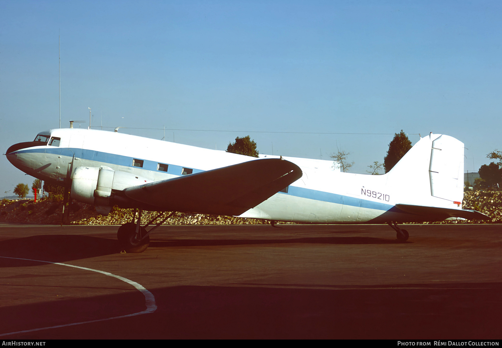Aircraft Photo of N99210 | Douglas DC-3A-197 | AirHistory.net #813380