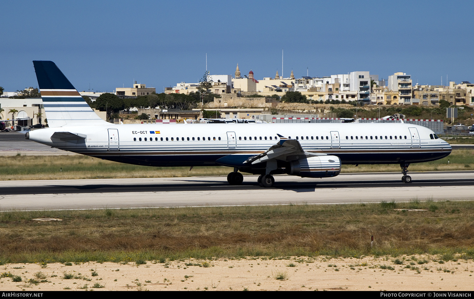 Aircraft Photo of EC-OCT | Airbus A321-231 | Privilege Style | AirHistory.net #813474