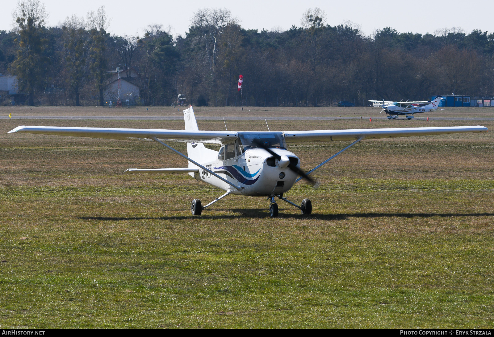 Aircraft Photo of SP-ATW | Cessna 172M Skyhawk II | AirHistory.net #813533