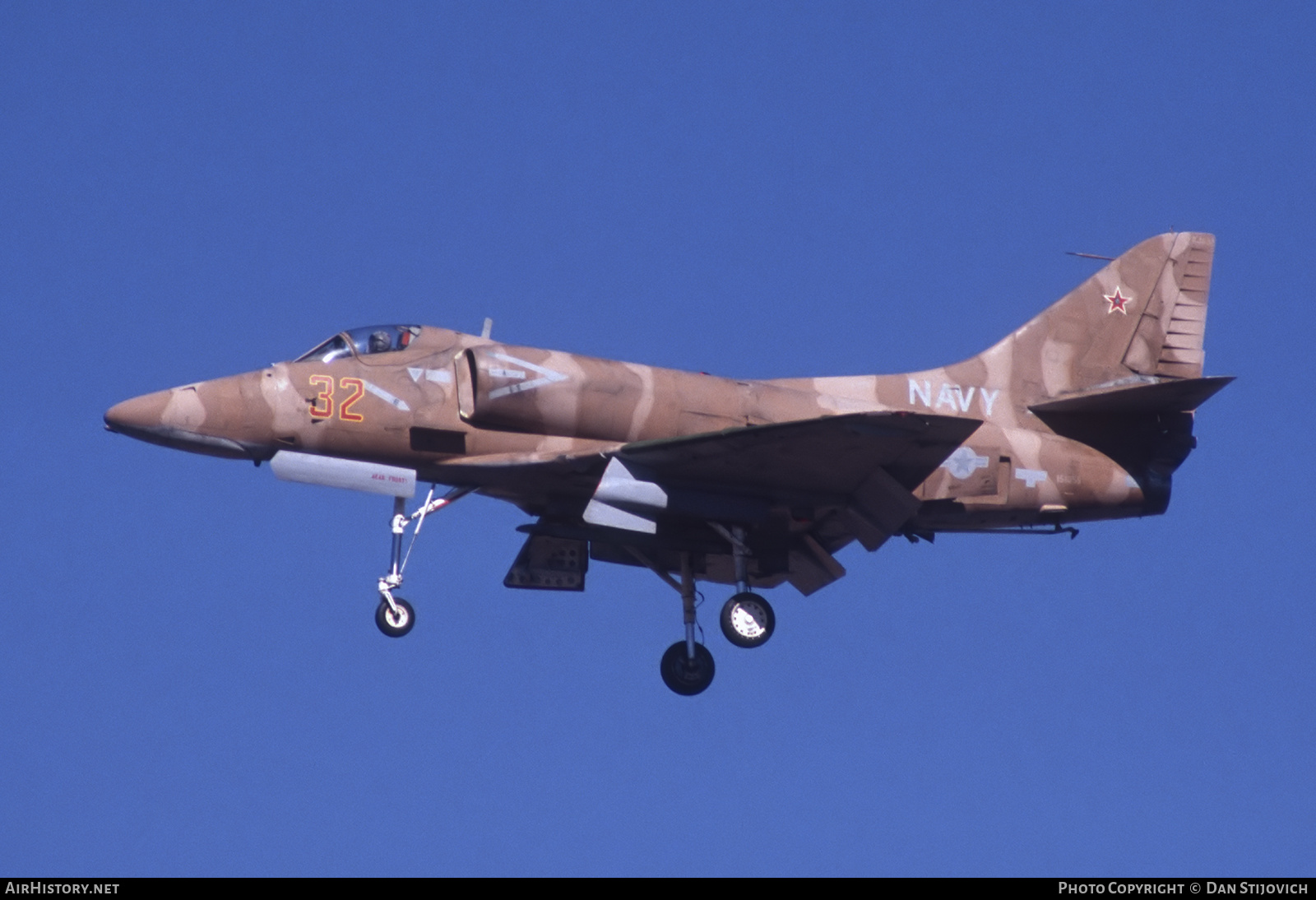 Aircraft Photo of 151059 | Douglas A-4E Skyhawk (A4D-5) | USA - Navy | AirHistory.net #813594