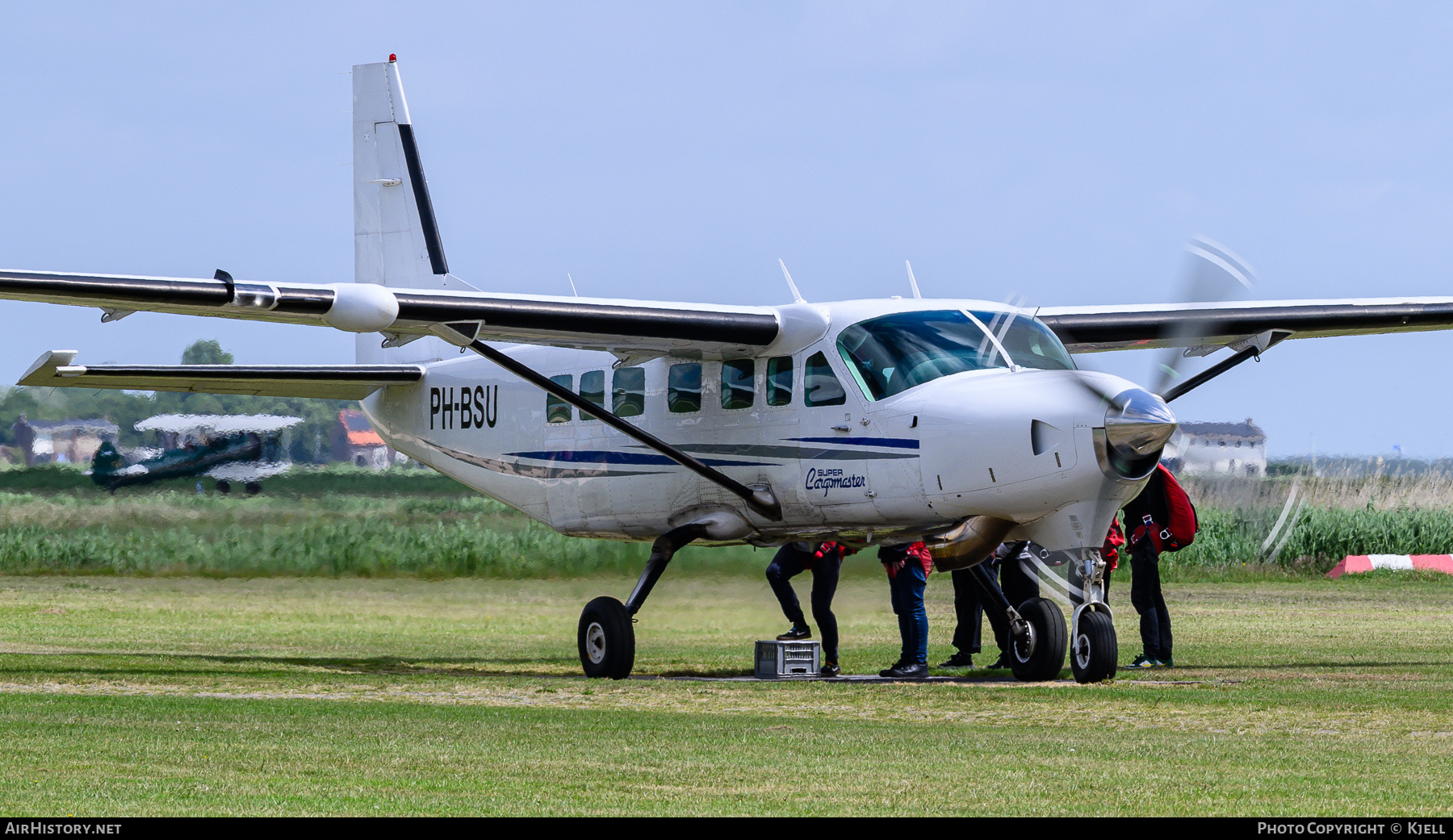 Aircraft Photo of PH-BSU | Cessna 208B Grand Caravan | AirHistory.net #813629