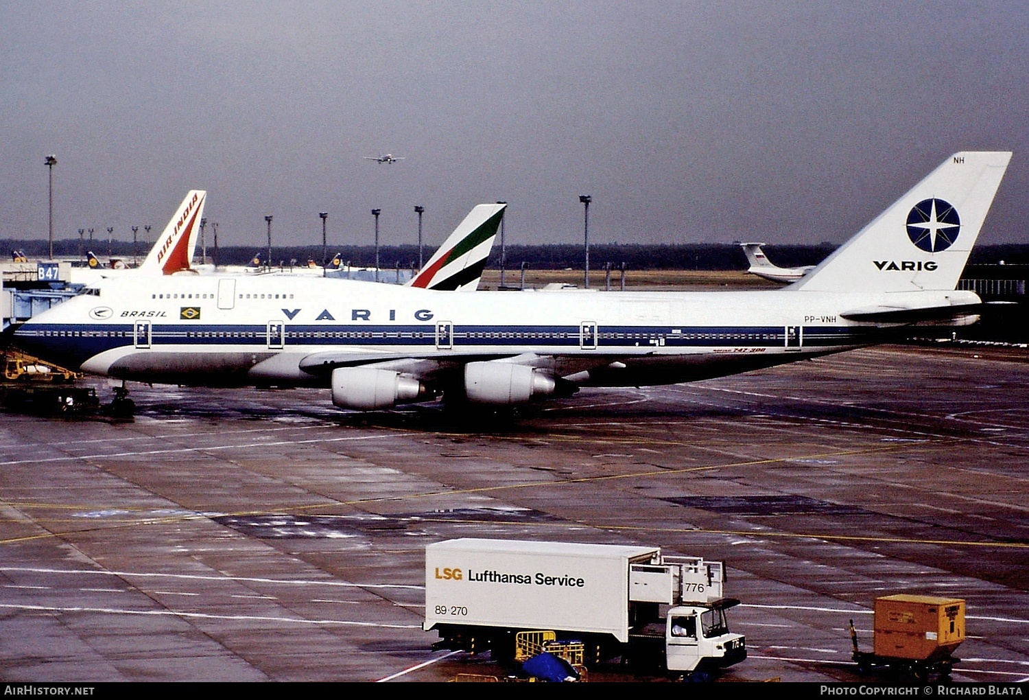 Aircraft Photo of PP-VNH | Boeing 747-341M | Varig | AirHistory.net #813657