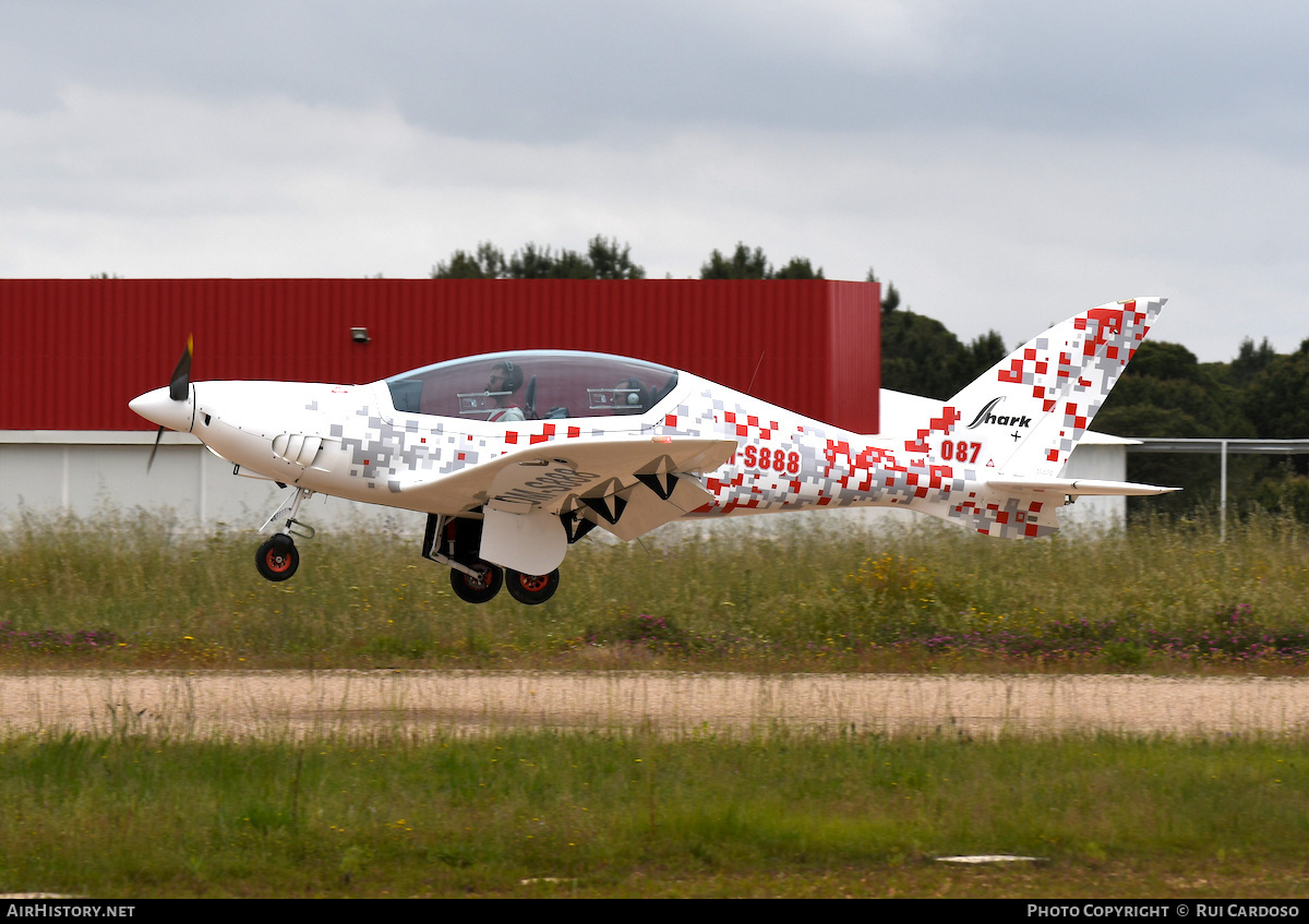 Aircraft Photo of OM-S888 | Shark Aero Shark 600 | AirHistory.net #813663