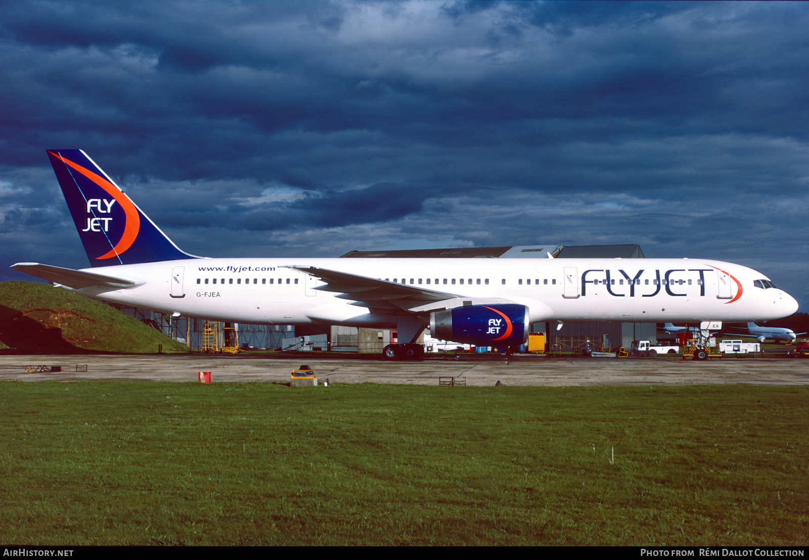 Aircraft Photo of G-FJEA | Boeing 757-23A | Flyjet | AirHistory.net #813714