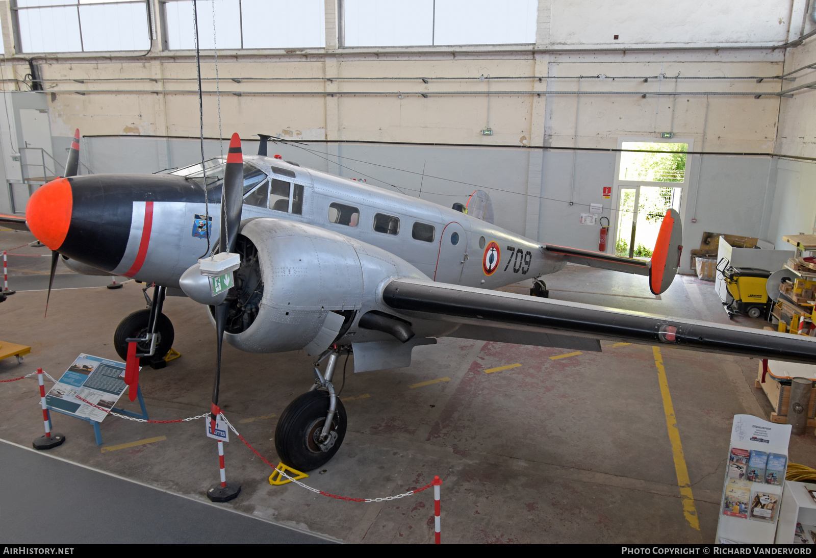 Aircraft Photo of 709 | Beech SNB-5 Navigator | France - Navy | AirHistory.net #813847