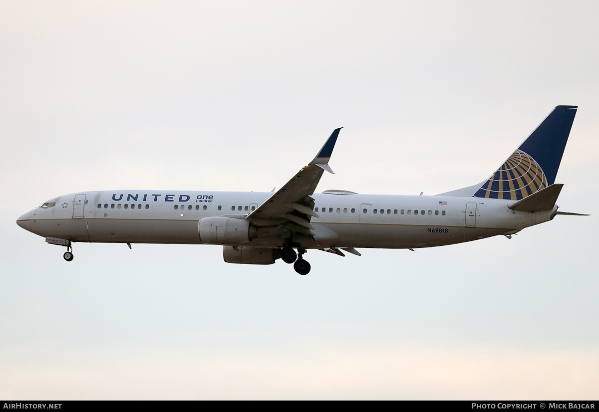Aircraft Photo of N69818 | Boeing 737-924/ER | United Airlines | AirHistory.net #813857
