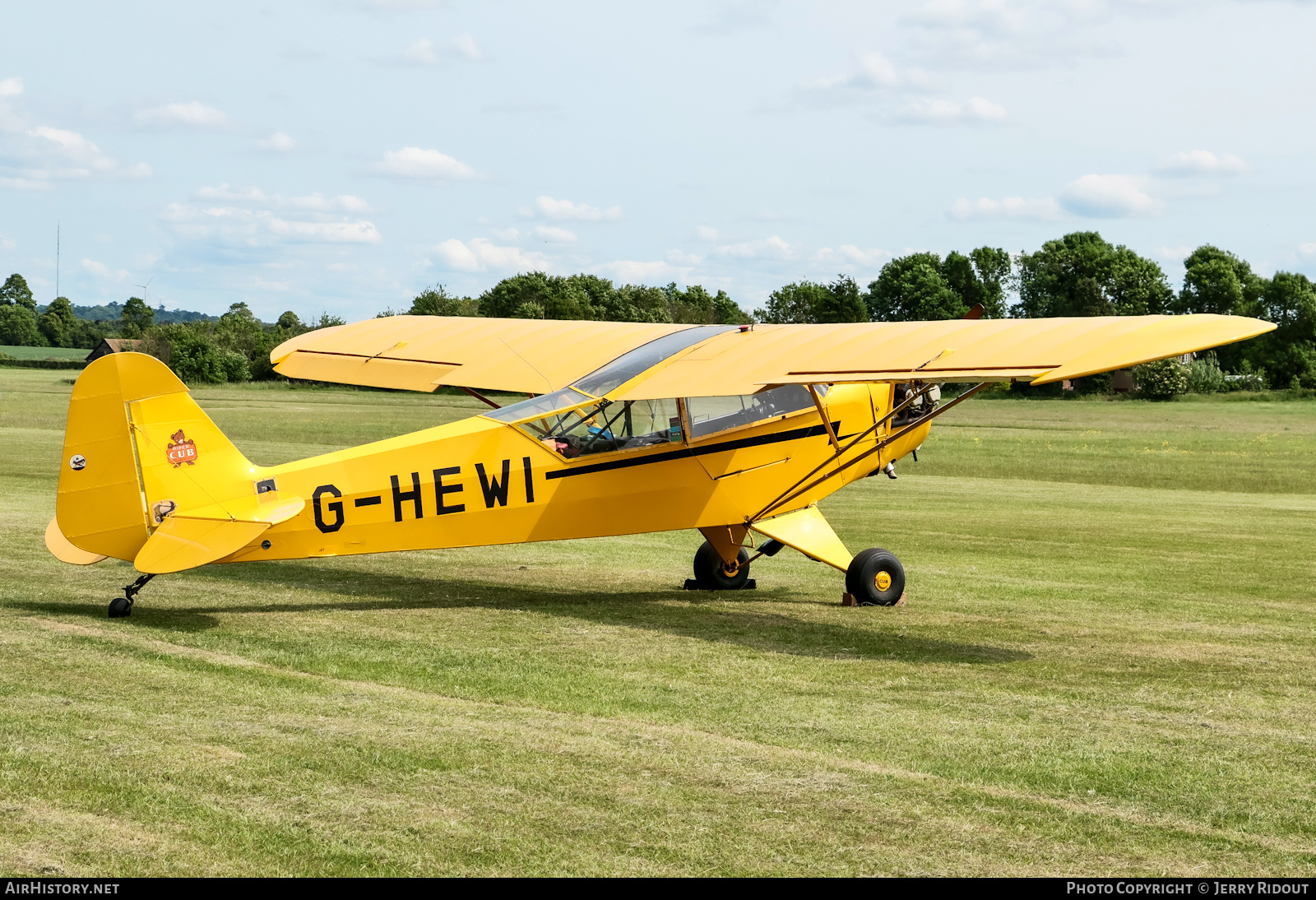 Aircraft Photo of G-HEWI | Piper J-3C-65 Cub | AirHistory.net #813921