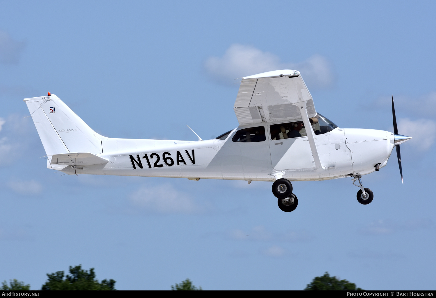 Aircraft Photo of N126AV | Cessna 172S Skyhawk SP | AirHistory.net #813922