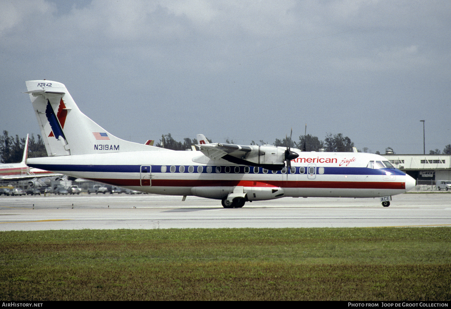 Aircraft Photo of N319AM | ATR ATR-42-300 | American Eagle | AirHistory.net #813930