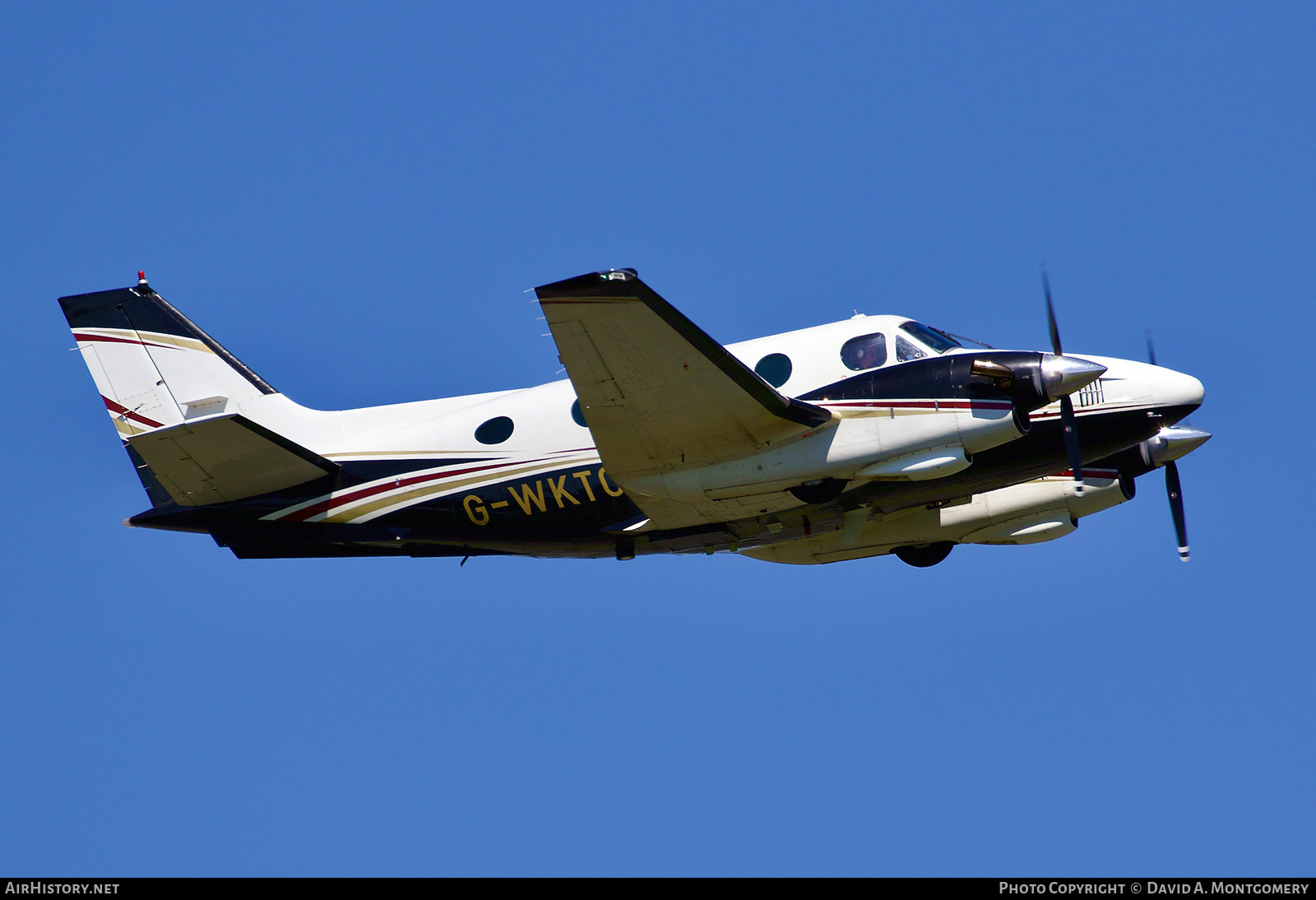 Aircraft Photo of G-WKTO | Beech E90 King Air | AirHistory.net #813935