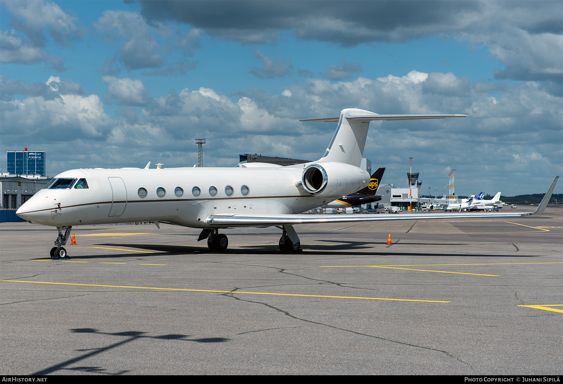 Aircraft Photo of 18-1942 / 1942 | Gulfstream Aerospace C-37B Gulfstream G550 (G-V-SP) | USA - Air Force | AirHistory.net #813943