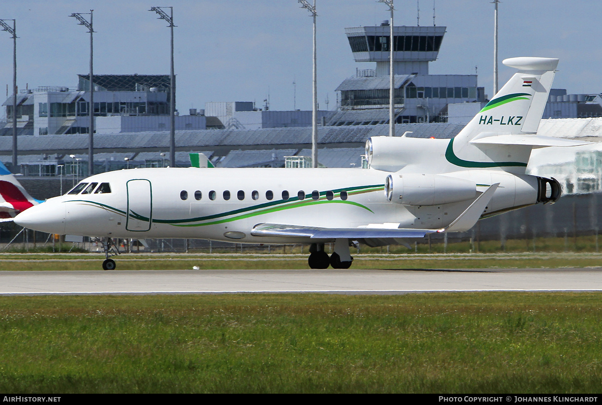 Aircraft Photo of HA-LKZ | Dassault Falcon 900LX | AirHistory.net #813982