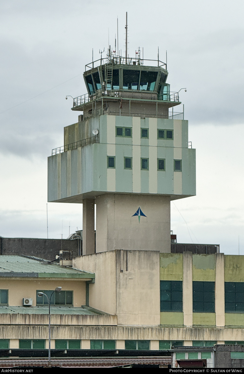Airport photo of Santiago de Compostela (LEST / SCQ) in Spain | AirHistory.net #813990